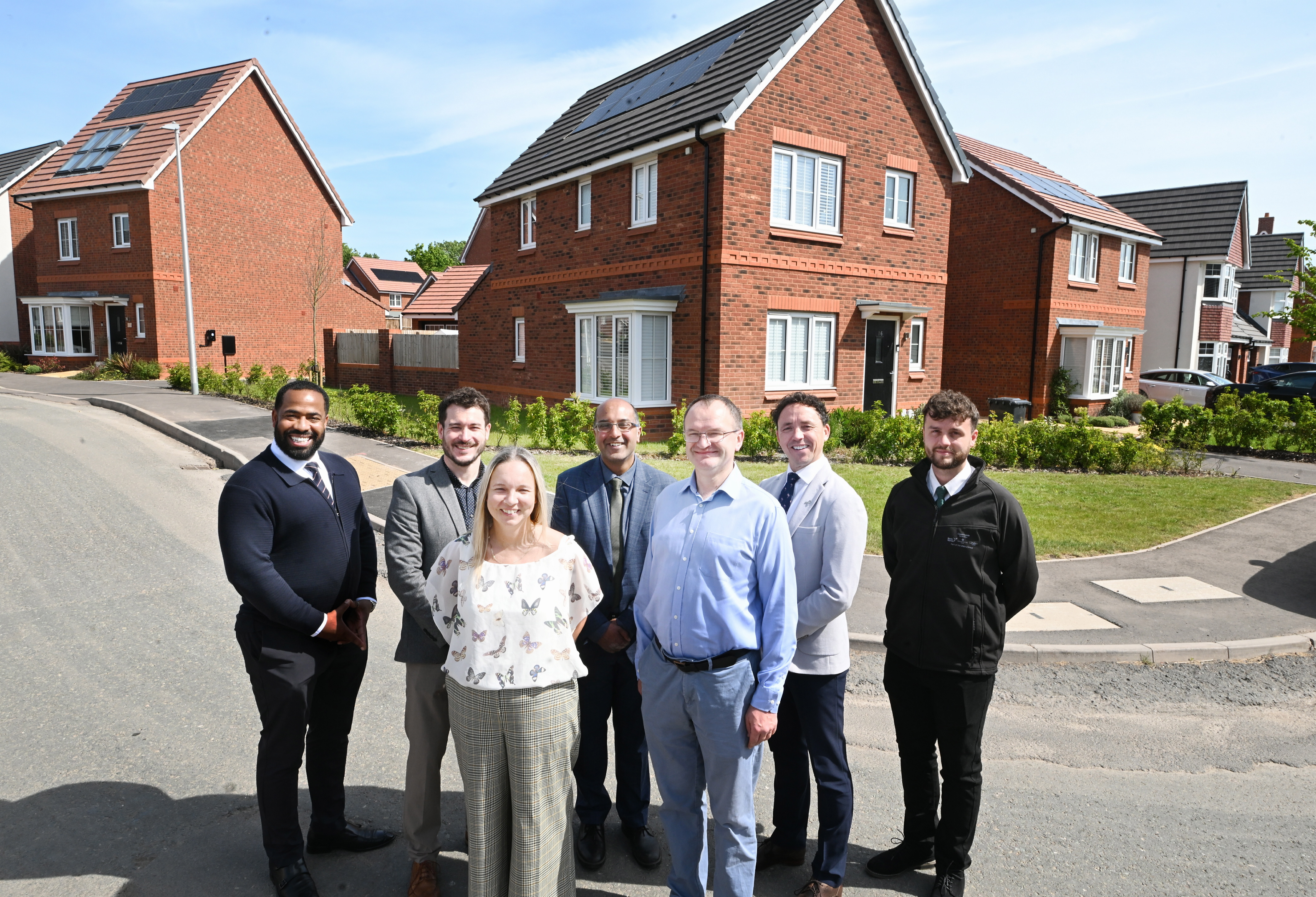 Image for Landmark Warwickshire residential development completed and sold out