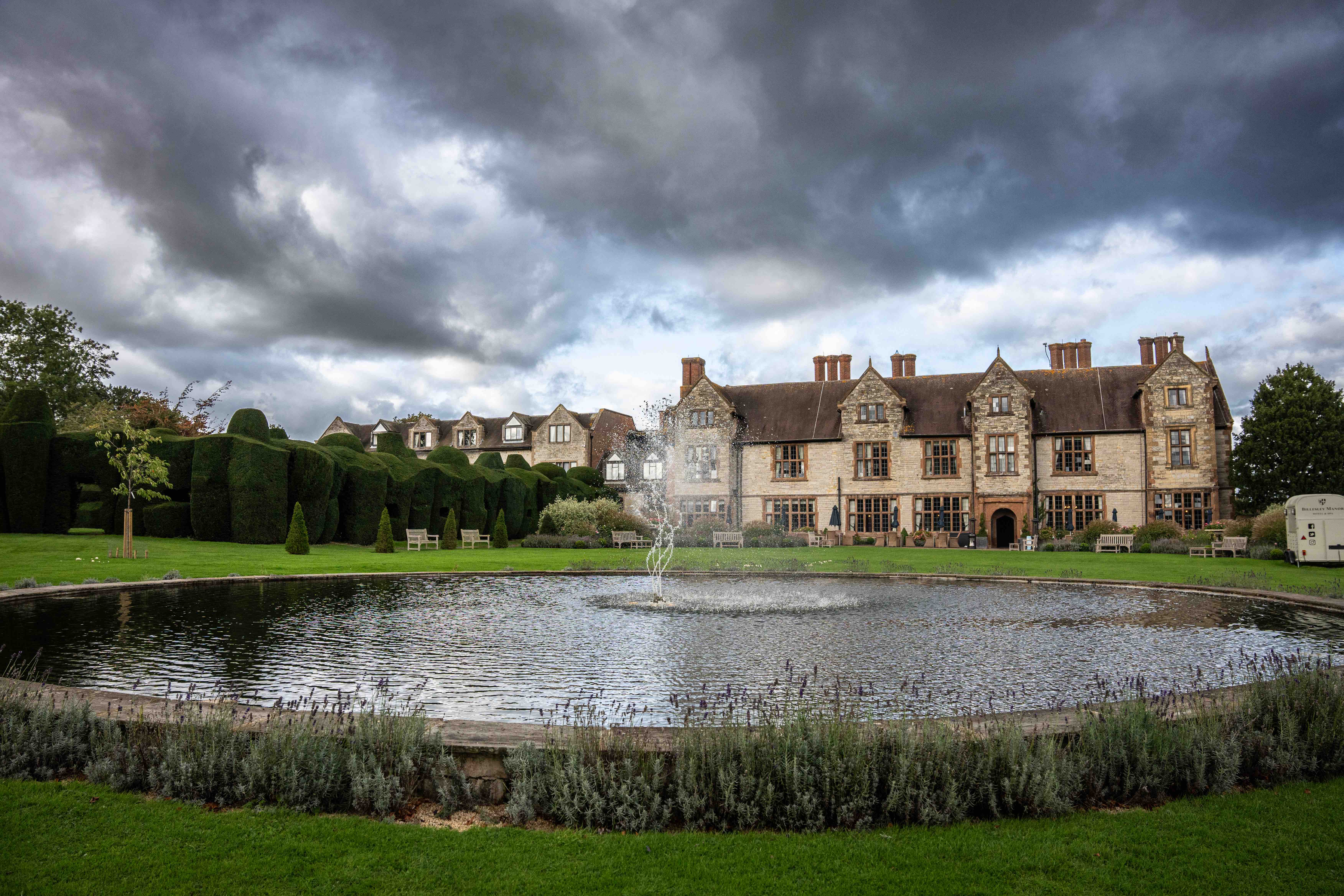 Image for Luxury Warwickshire hotel launches new brailled guide for visually impaired guests