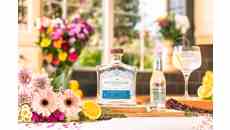 Image for Shakespeare Distillery launches a new Gin for Mothering Sunday!