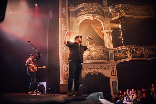 World leading tribute to country music megastar comes to Coventry