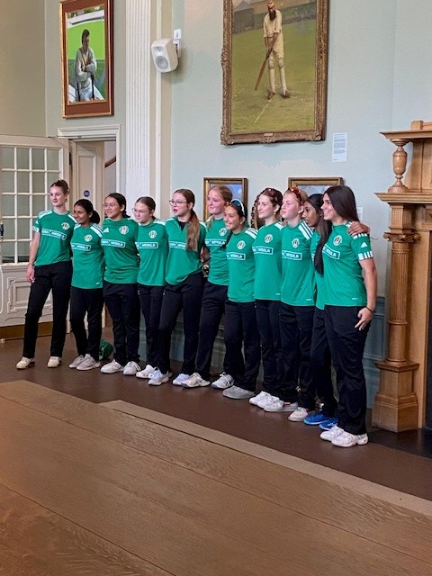 Bromwich Hardy plays part in helping cricket club’s new disability programme