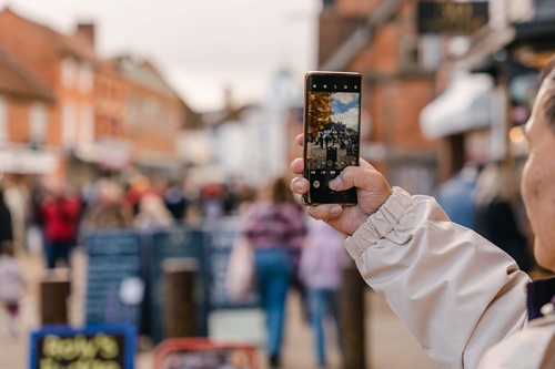 Image for Stratford-upon-Avon's £24k community investment as town gears up for the Hamnet effect