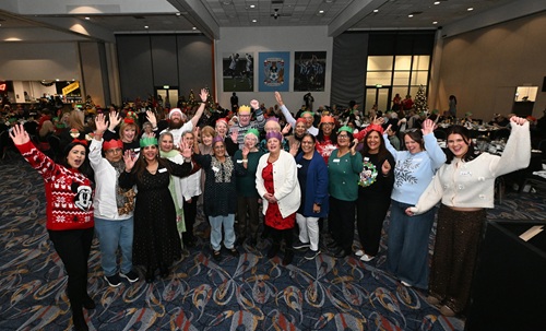 Hundreds of Coventry people who may be isolated this Christmas enjoy huge free party at CBS Arena